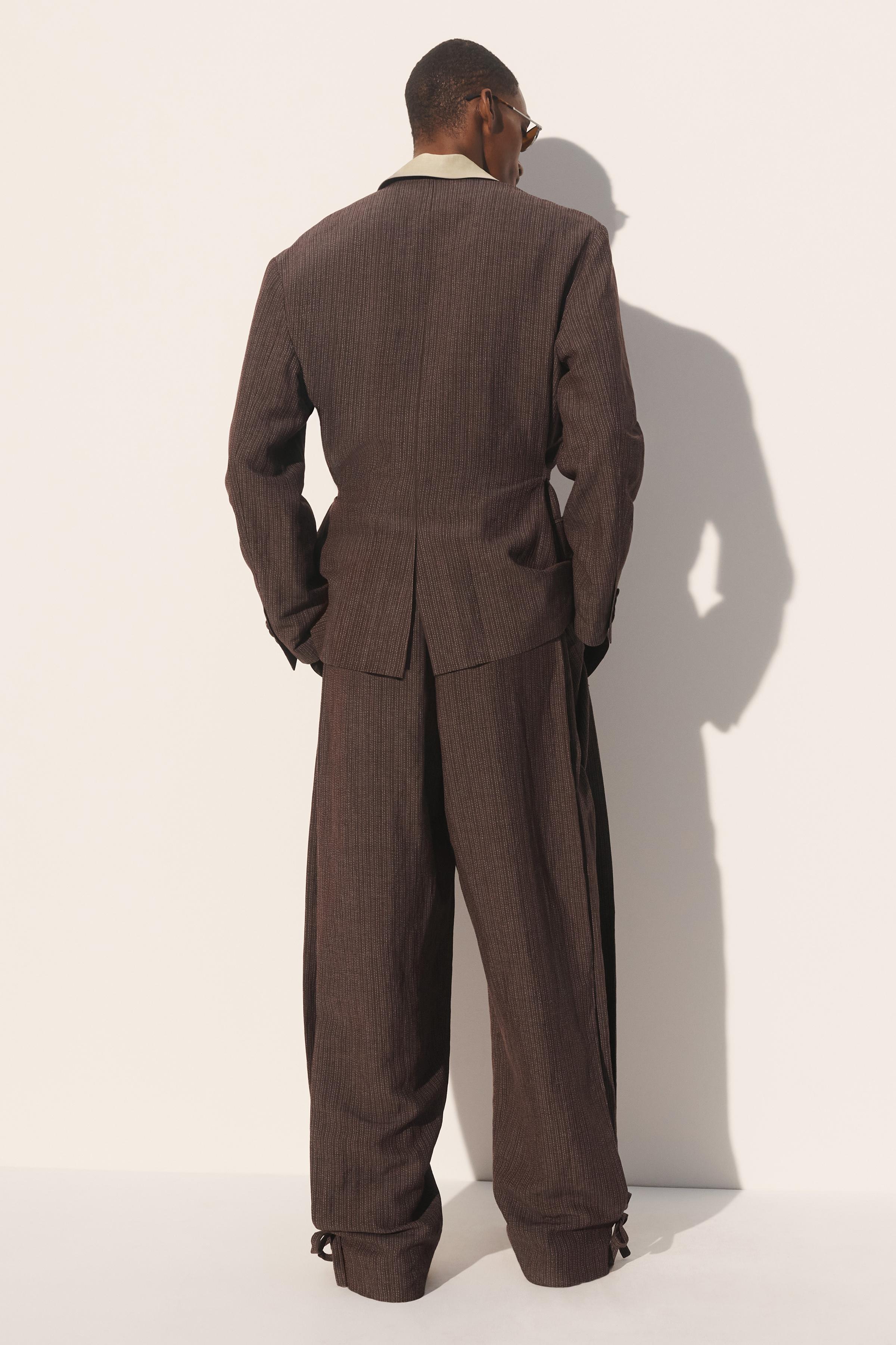 PANTALON À PLIS LATÉRAUX DE COSTUME RAYURES EN VISCOSE ET LIN